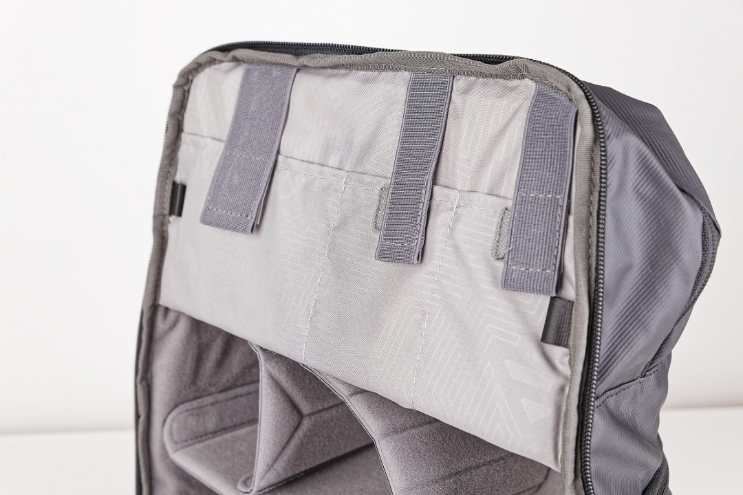 Sac à dos photo  K&F Concept Beta backpack - pochettes intérieures