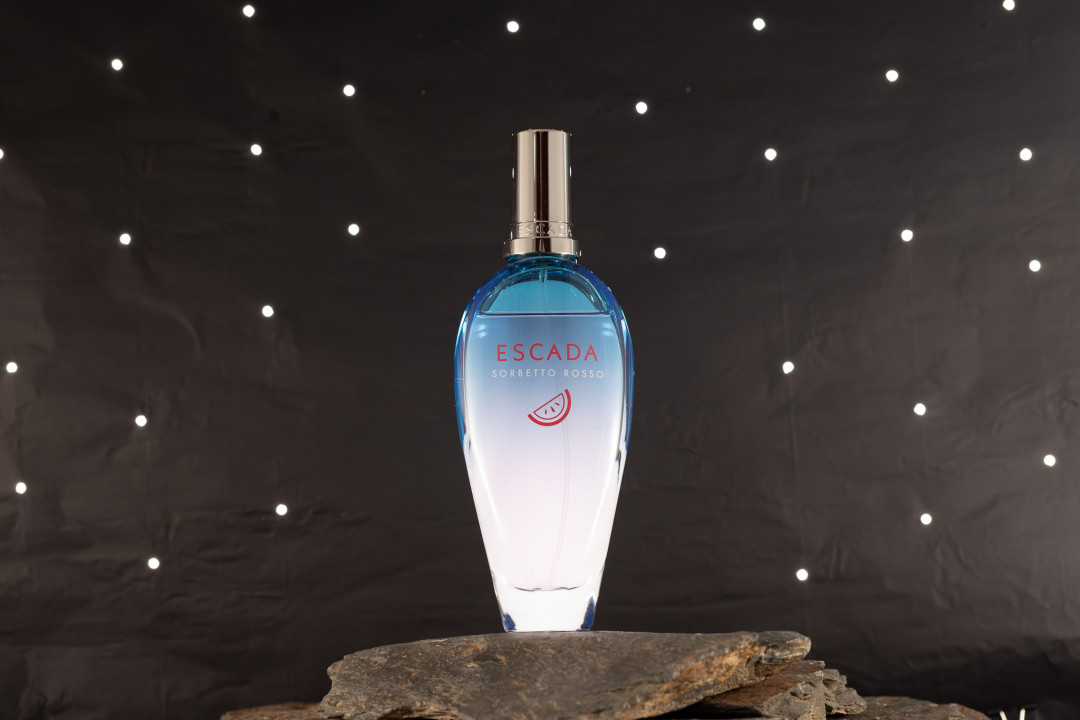 escada_00_bg