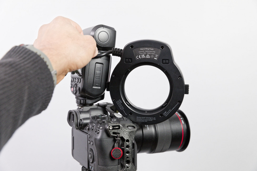 neewer_rf1_dos flash_web