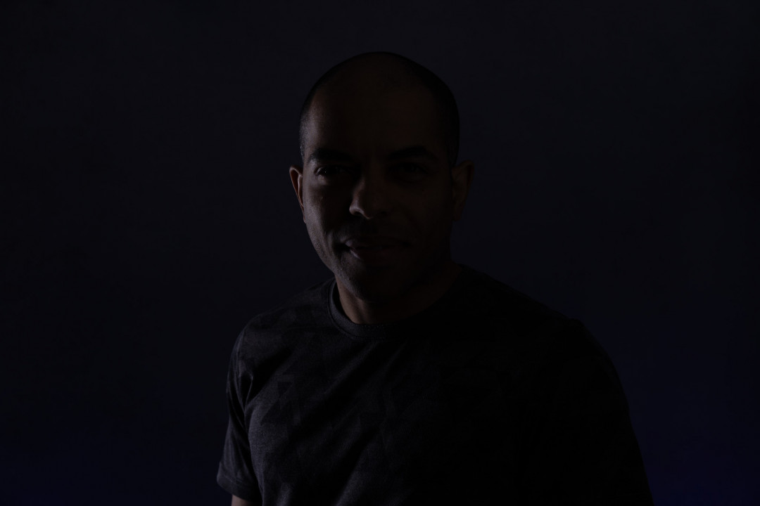 sample_light_B_left